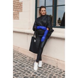 VIA made CUBE poncho black 